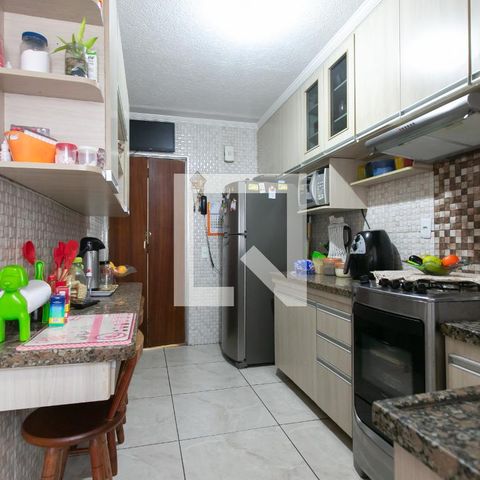 Apartamento à venda com 58m², 2 quartos e 1 vaga Apartamento à venda com 58m², 2 quartos e 1 vagaCozinha - Armários