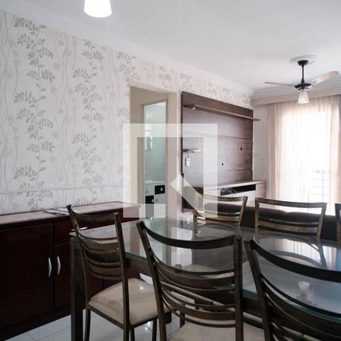 Apartamento à venda com 57m², 2 quartos e 1 vaga Apartamento à venda com 57m², 2 quartos e 1 vagaSala