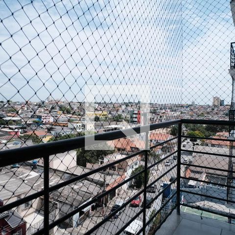 Apartamento à venda com 57m², 2 quartos e 1 vaga Apartamento à venda com 57m², 2 quartos e 1 vagaVaranda