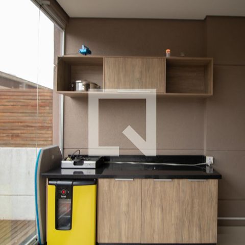 Apartamento à venda com 75m², 3 quartos e 1 vaga Apartamento à venda com 75m², 3 quartos e 1 vagaVaranda