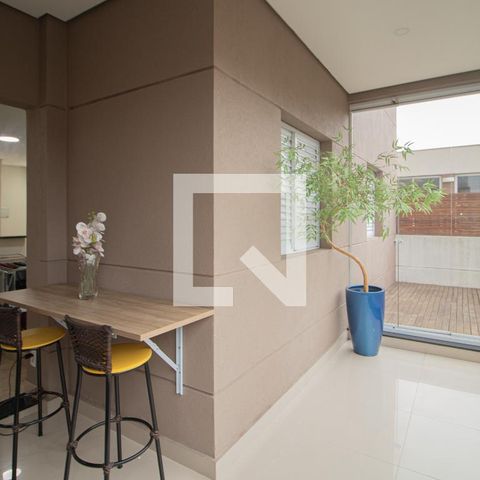 Apartamento à venda com 75m², 3 quartos e 1 vaga Apartamento à venda com 75m², 3 quartos e 1 vagaVaranda