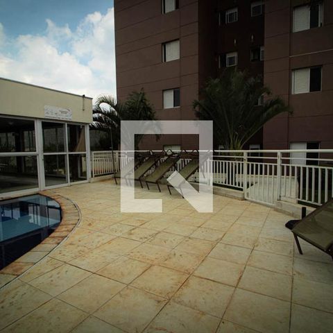 Apartamento à venda com 75m², 3 quartos e 1 vaga Apartamento à venda com 75m², 3 quartos e 1 vagaÁrea comum - Piscina