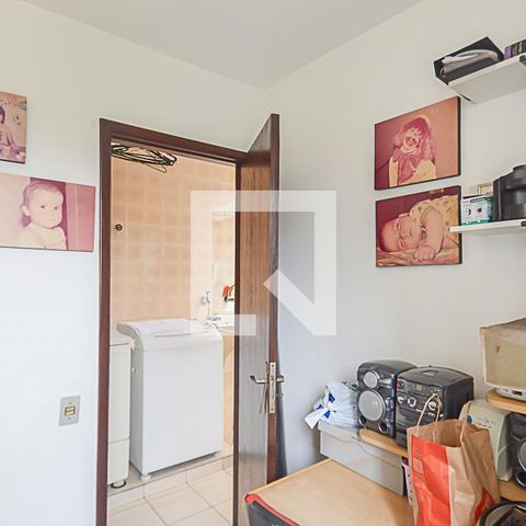 Casa à venda com 148m², 3 quartos e 2 vagasQuarto de Serviço