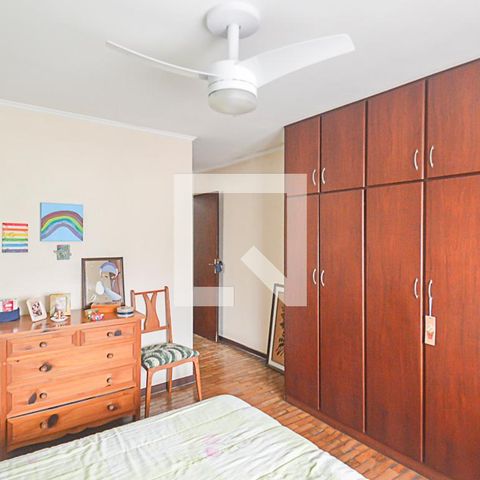 Casa à venda com 148m², 3 quartos e 2 vagasQuarto Suíte