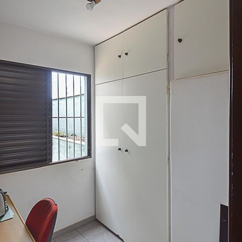 Casa à venda com 148m², 3 quartos e 2 vagasQuarto de Serviço
