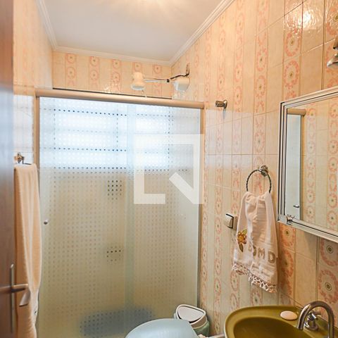 Casa à venda com 148m², 3 quartos e 2 vagasBanheiro