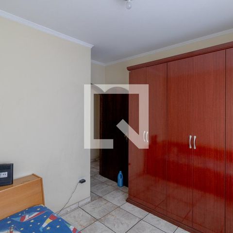 Casa à venda com 230m², 4 quartos e 4 vagas Casa à venda com 230m², 4 quartos e 4 vagasQuarto 1