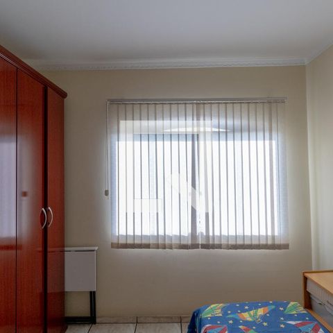 Casa à venda com 230m², 4 quartos e 4 vagas Casa à venda com 230m², 4 quartos e 4 vagasQuarto 1
