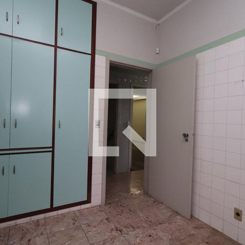 Casa para alugar com 320m², 4 quartos e 2 vagasLavanderia