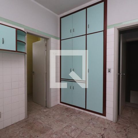 Casa para alugar com 320m², 4 quartos e 2 vagasLavanderia