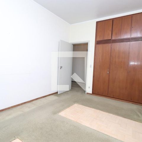 Casa para alugar com 320m², 4 quartos e 2 vagasQuarto 01