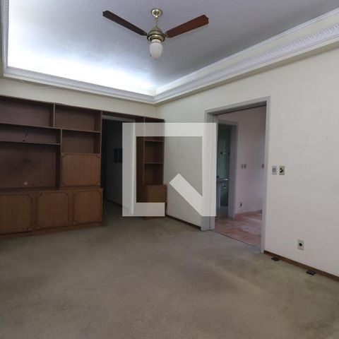 Casa para alugar com 320m², 4 quartos e 2 vagasSala 3