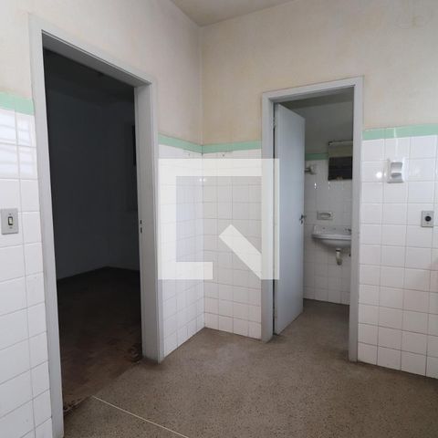 Casa para alugar com 320m², 4 quartos e 2 vagasÁrea comum - Churrasqueira