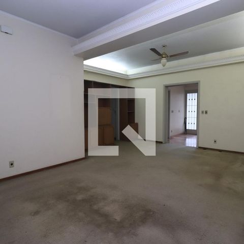 Casa para alugar com 320m², 4 quartos e 2 vagasSala 3