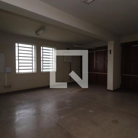 Casa para alugar com 320m², 4 quartos e 2 vagasgaragem