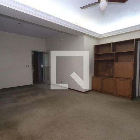 Casa para alugar com 320m², 4 quartos e 2 vagasSala 3