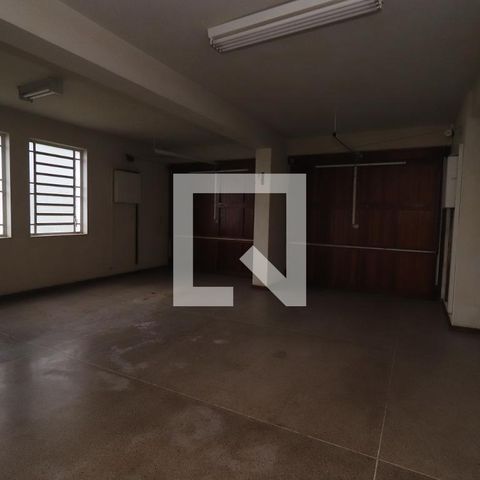 Casa para alugar com 320m², 4 quartos e 2 vagasgaragem