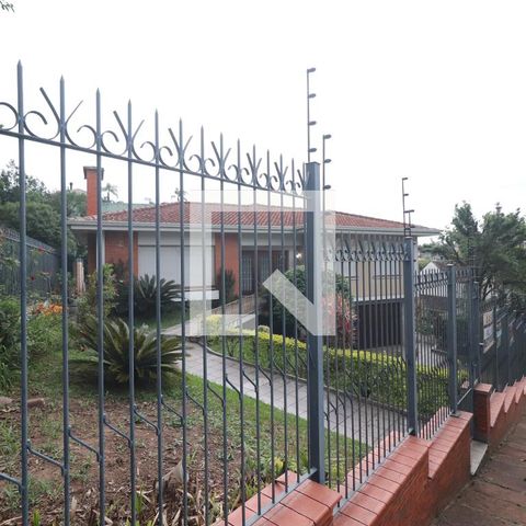 Casa para alugar com 320m², 4 quartos e 2 vagasfachada