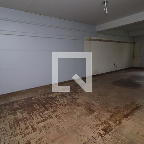 Casa para alugar com 320m², 4 quartos e 2 vagassala 04