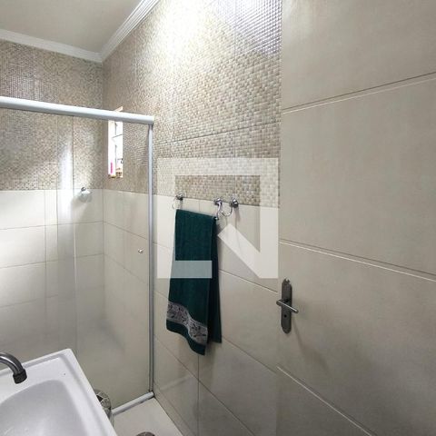 Casa à venda com 125m², 3 quartos e 2 vagasBanheiro do Quarto 1