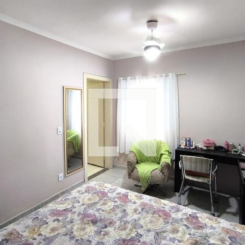 Casa à venda com 125m², 3 quartos e 2 vagasQuarto 1