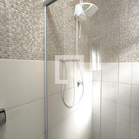 Casa à venda com 125m², 3 quartos e 2 vagasBanheiro do Quarto 1