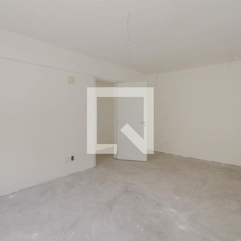 Apartamento à venda com 145m², 3 quartos e 3 vagas Apartamento à venda com 145m², 3 quartos e 3 vagasSuíte 3