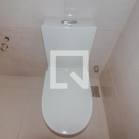 Apartamento à venda com 145m², 3 quartos e 3 vagas Apartamento à venda com 145m², 3 quartos e 3 vagasLavabo