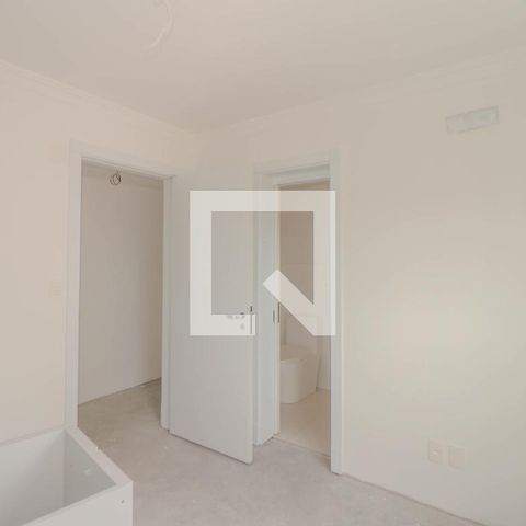 Apartamento à venda com 145m², 3 quartos e 3 vagas Apartamento à venda com 145m², 3 quartos e 3 vagasSuíte 1