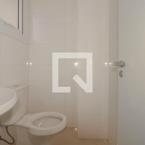 Apartamento à venda com 145m², 3 quartos e 3 vagas Apartamento à venda com 145m², 3 quartos e 3 vagasBanheiro Auxiliar