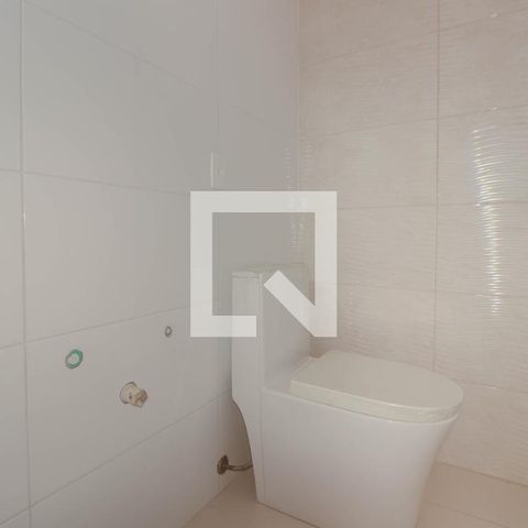 Apartamento à venda com 145m², 3 quartos e 3 vagas Apartamento à venda com 145m², 3 quartos e 3 vagasBanheiro da Suíte 2