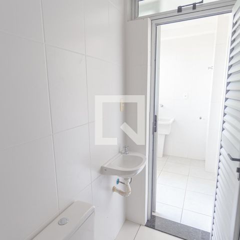 Apartamento para alugar com 280m², 3 quartos e 2 vagasBanheiro de Serviço