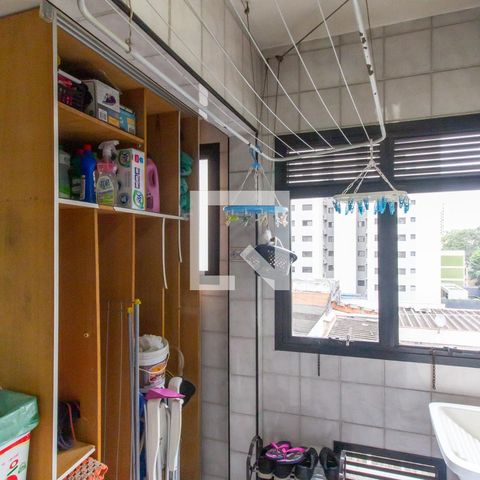 Apartamento à venda com 80m², 3 quartos e 1 vagaÁrea de Serviço
