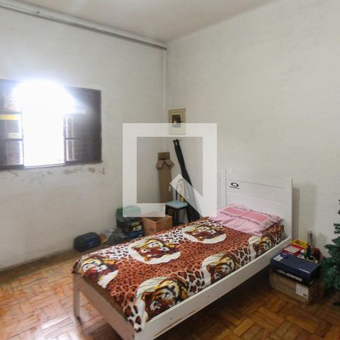 Casa à venda com 100m², 2 quartos e 3 vagas Casa à venda com 100m², 2 quartos e 3 vagasQuarto