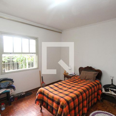 Casa à venda com 100m², 2 quartos e 3 vagas Casa à venda com 100m², 2 quartos e 3 vagasQuarto casa 02