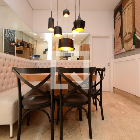 Casa de condomínio à venda com 300m², 4 quartos e 4 vagasSala de Jantar