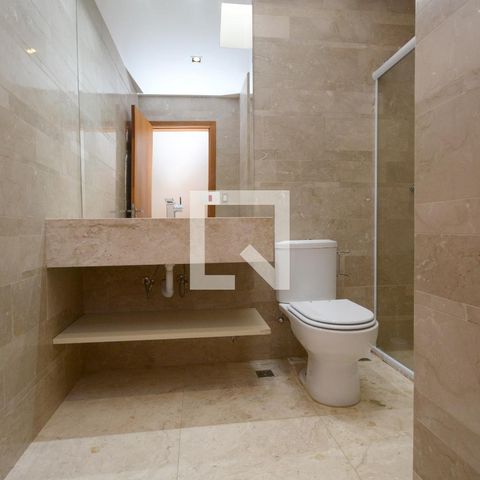 Casa de condomínio à venda com 300m², 4 quartos e 4 vagasBanheiro da Suíte 4