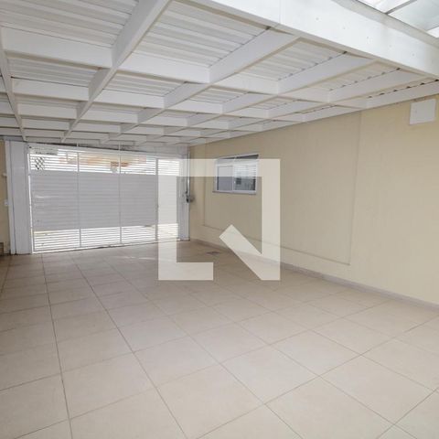 Casa de condomínio à venda com 300m², 4 quartos e 4 vagasGaragem