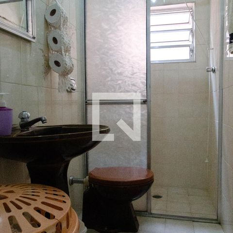 Casa para alugar com 262m², 3 quartos e 3 vagasBanheiro