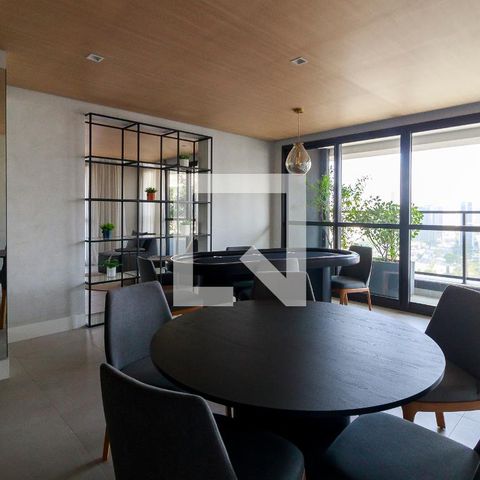 Studio à venda com 28m², 1 quarto e sem vaga Studio à venda com 28m², 1 quarto e sem vagaEspaço de Jogos