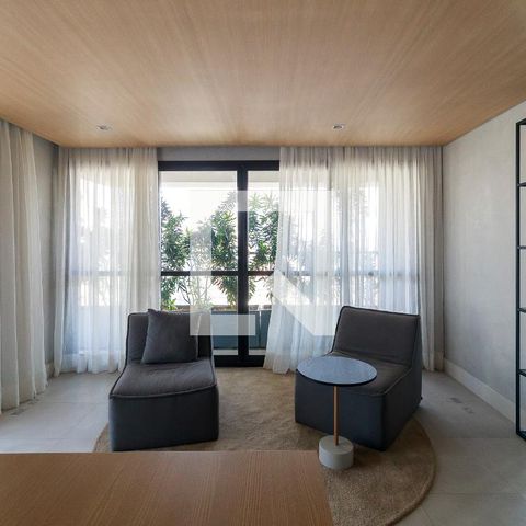 Studio à venda com 28m², 1 quarto e sem vaga Studio à venda com 28m², 1 quarto e sem vagaÁrea comum