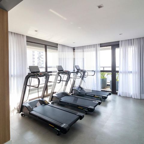 Studio à venda com 28m², 1 quarto e sem vaga Studio à venda com 28m², 1 quarto e sem vagaAcademia