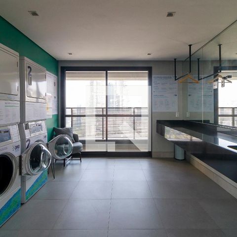 Studio à venda com 28m², 1 quarto e sem vaga Studio à venda com 28m², 1 quarto e sem vagaLavanderia