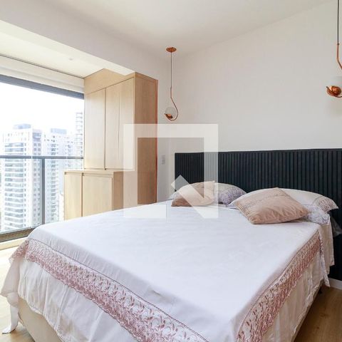 Studio à venda com 28m², 1 quarto e sem vaga Studio à venda com 28m², 1 quarto e sem vagaStudio