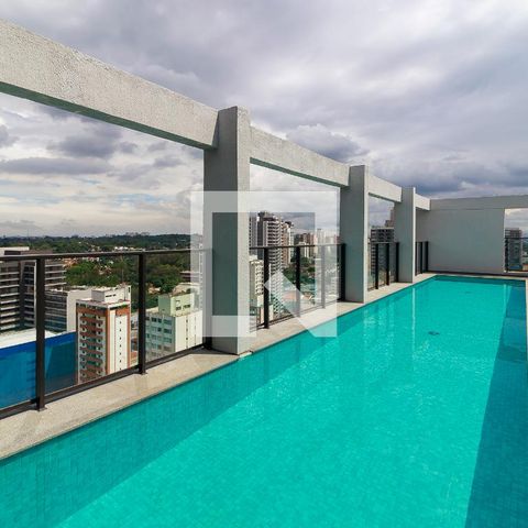 Studio à venda com 28m², 1 quarto e sem vaga Studio à venda com 28m², 1 quarto e sem vagaPiscina