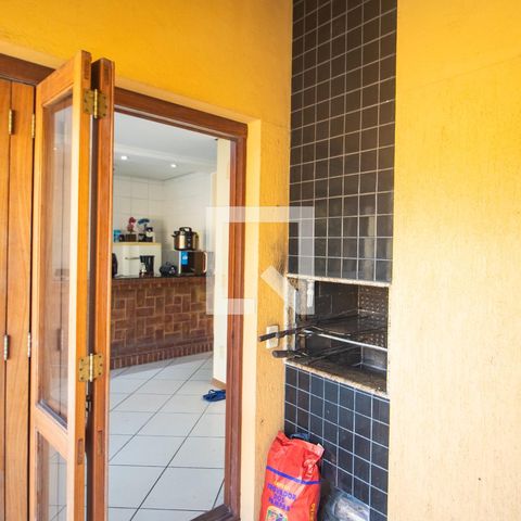 Casa à venda com 193m², 3 quartos e 2 vagas Casa à venda com 193m², 3 quartos e 2 vagasÁrea comum - Churrasqueira