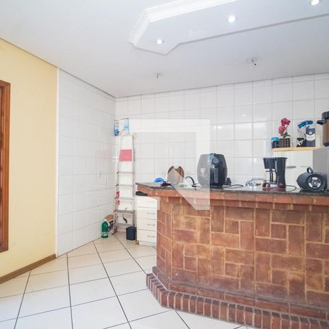 Casa à venda com 193m², 3 quartos e 2 vagas Casa à venda com 193m², 3 quartos e 2 vagasCozinha
