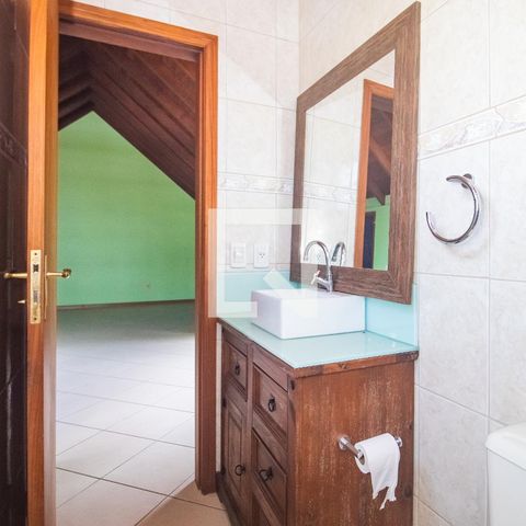 Casa à venda com 193m², 3 quartos e 2 vagas Casa à venda com 193m², 3 quartos e 2 vagasBanheiro 3 Externo