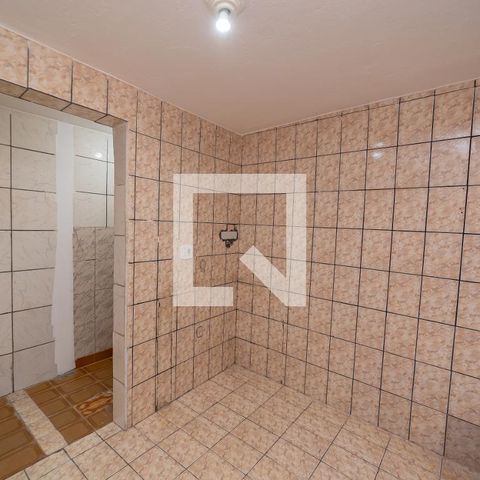 Casa para alugar com 28m², 2 quartos e sem vaga Casa para alugar com 28m², 2 quartos e sem vagaQuarto 1