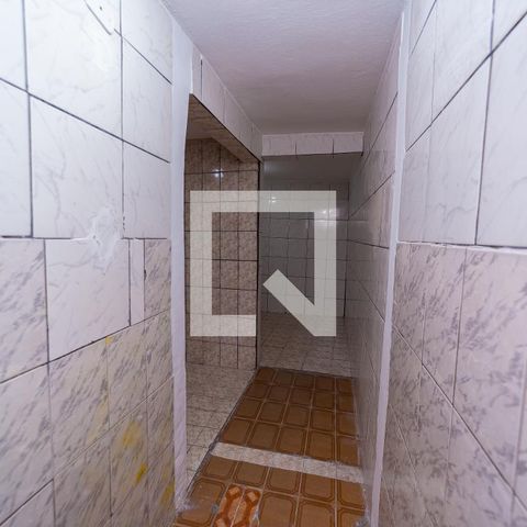 Casa para alugar com 28m², 2 quartos e sem vaga Casa para alugar com 28m², 2 quartos e sem vagacorredor
